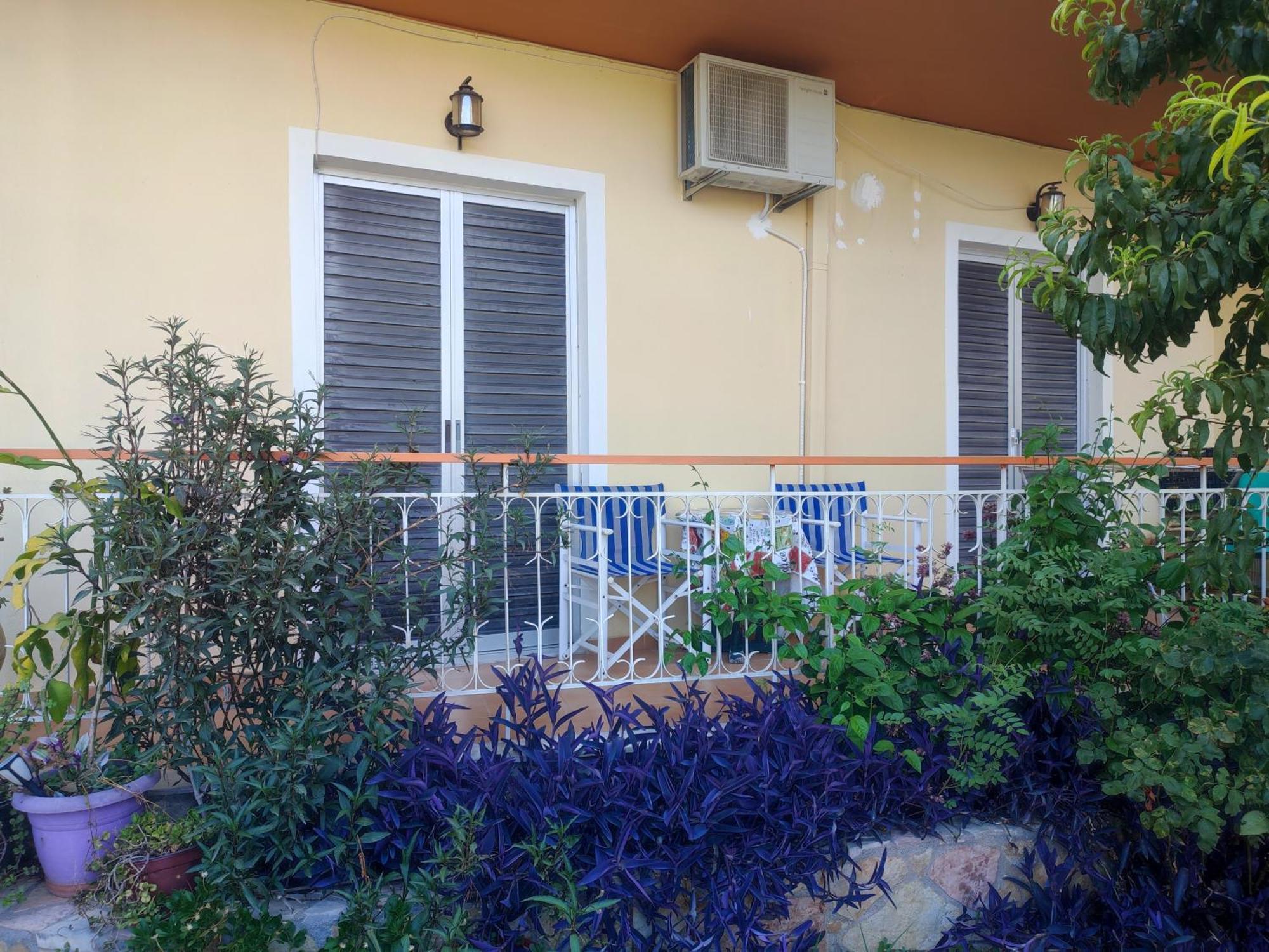Mema'S Tranquil Studio In Patra - Free Parking Exterior photo