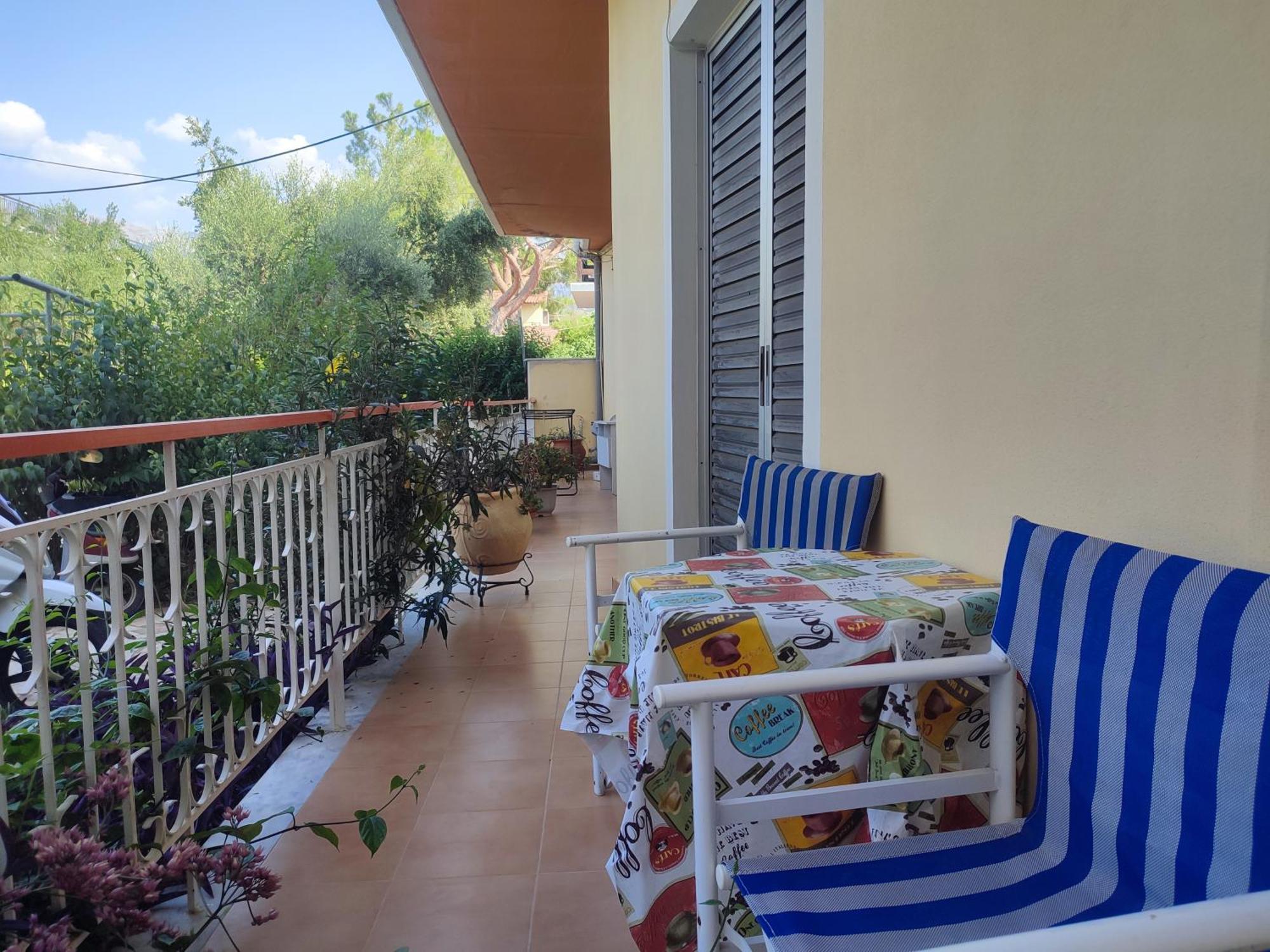 Mema'S Tranquil Studio In Patra - Free Parking Exterior photo
